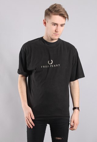 VINTAGE FRED PERRY T-SHIRT