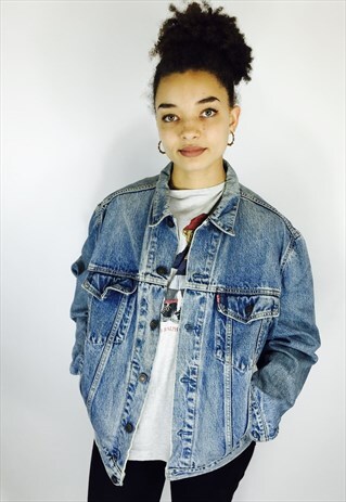 VINTAGE LEVIS DENIM JACKET