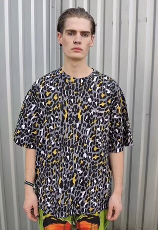 LEOPARD PRINT T-SHIRT ANIMAL DROP SHOULDER TEE IN GREEN