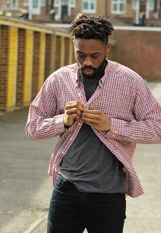 VINTAGE // 90'S // SHIRT