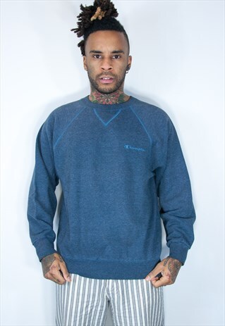 EMBROIDED CHAMPION SWEATSHIRT