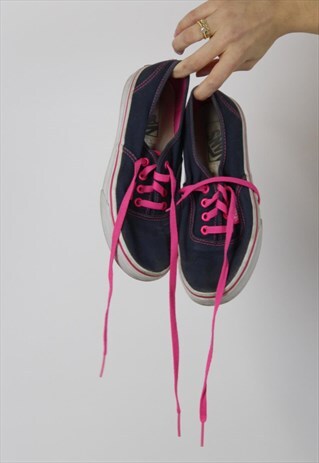 VINTAGE VANS CUTE NAVY TRAINERS