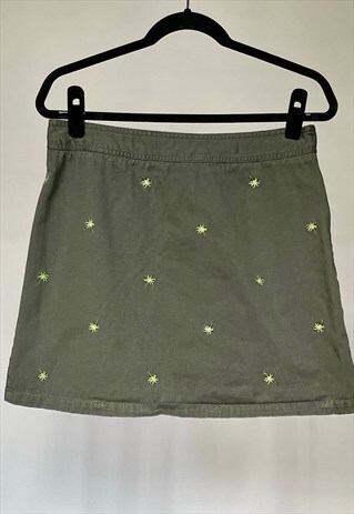 VINTAGE Y2K GREEN EMBROIDERED PALM TREE DENIM MINI SKIRT (L)
