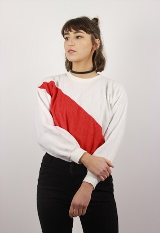 VINTAGE 90S SWEATSHIRT