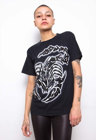 VINTAGE 90S GLOW IN THE DARK SCORPION T-SHIRT