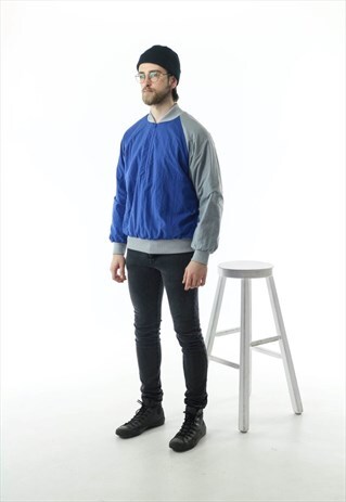 BLUE ZIP-UP VEST / SPRING JACKET