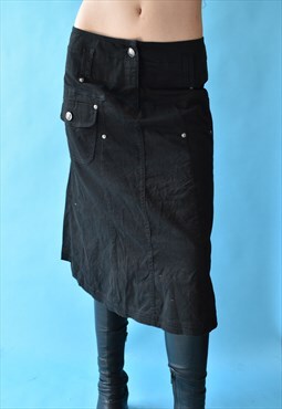 Vintage Y2K Yessica Size M Cargo Skirt in Black.