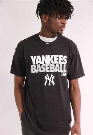 VINTAGE NIKE NY YANKEES TSHIRT