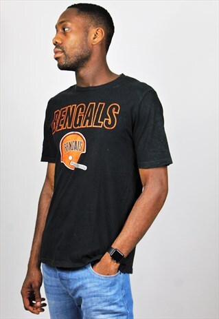 RETRO / 90'S / NFL / BLACK FESTIVAL T-SHIRT