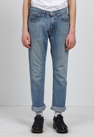 VINTAGE BLUE LEVI'S DENIM JEANS