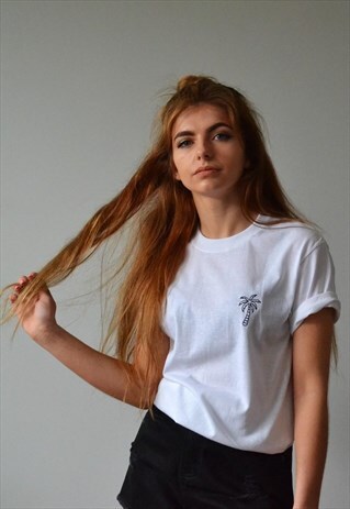 EMBROIDERED PALM TREE ON WHITE TEE
