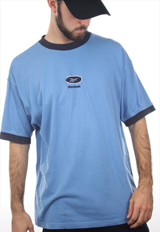 VINTAGE REEBOK SMALL LOGO T SHIRT TEE