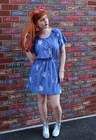 VINTAGE 80'S BLUE & WHITE STRIPED LEAF PRINT SUMMER DRESS