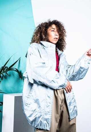 VINTAGE RAIN MAC IN METALIC BLUE