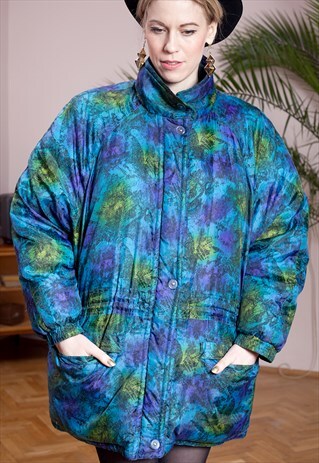 VINTAGE, 90S VERY WARM, PUFFY, OVERSIZED WINTER JACKET