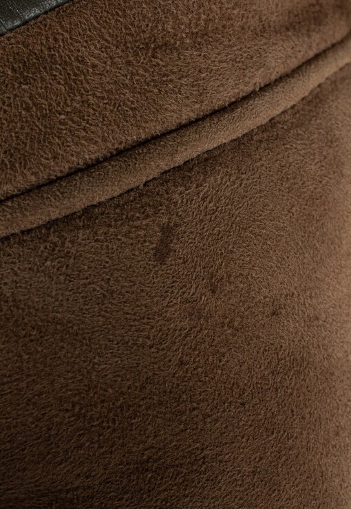 garment image