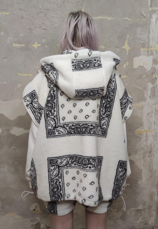 garment image