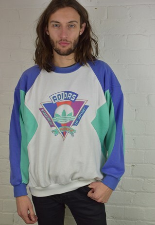 VINTAGE 90'S ADIDAS SWEATSHIRT