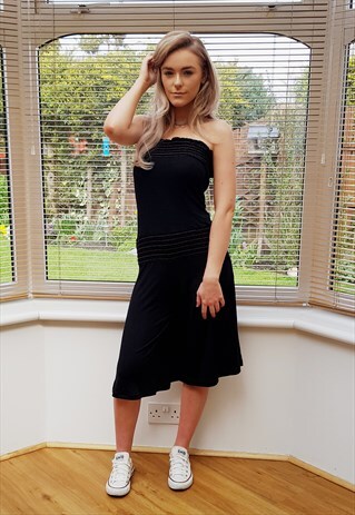 VINTAGE BLACK SLEEVELESS JUMPSUIT PLAYSUIT