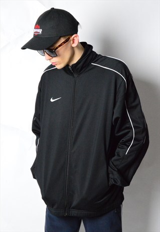 BLACK MINIMALIST NIKE TRACK JACKET