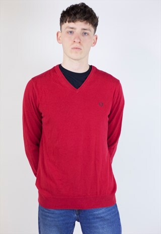 VINTAGE FRED PERRY RED V-NECK LIGHT JUMPER