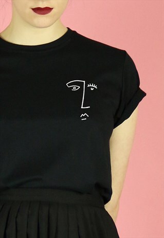 FACE BREAST PRINT LINE DRAWING T-SHIRT TOP - WHITE ON BLACK