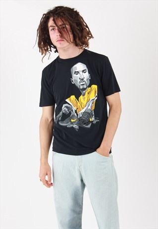VINTAGE NIKE T-SHIRT