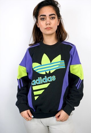 VINTAGE 90'S ADIDAS SWEATSHIRT