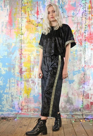 TROUSERS & TOP CO-ORDINATES IN BLACK VELVET