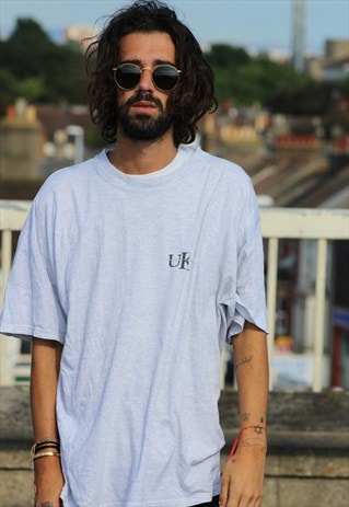 VINTAGE // 90'S // UNITED KINGDOM // T-SHIRT