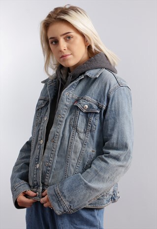 VINTAGE LEVI'S DENIM JACKET X90
