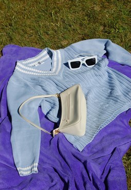 Vintage 90's knitted baggy school pastel jumper light blue