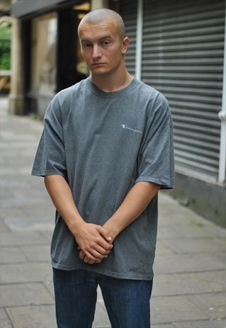 VINTAGE 90S CHAMPION LOGO TSHIRT