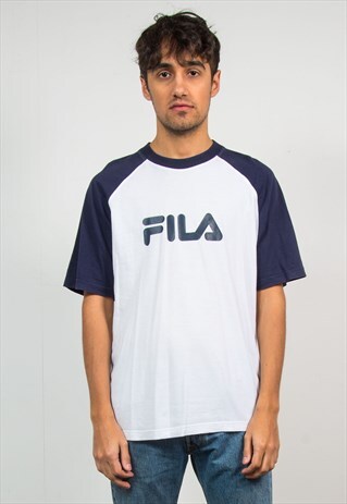 VINTAGE 90'S FILA T-SHIRT