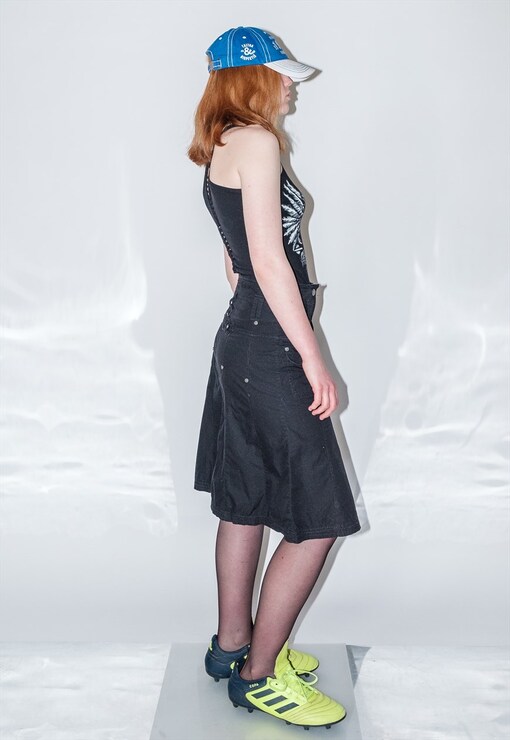 garment image
