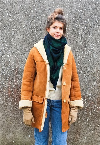 VINTAGE TAN REAL SHEARLING COAT
