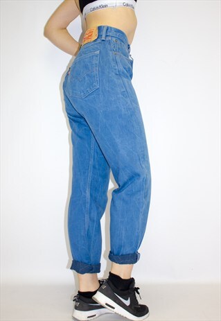 VINTAGE LEVI'S DYED BLUE 501 JEANS
