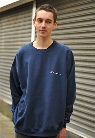 VINTAGE CHAMPION SWEATSHIRT