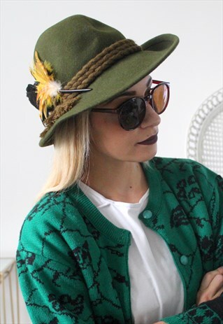 HAT