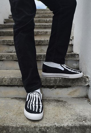 WOMEN'S SKELETON FOOT SLIP-ON SKATEBOARDING SNEAKERS