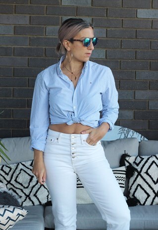 VINTAGE Y2K TOMMY HILFIGER BLUE AND WHITE PIN STRIPED SHIRT