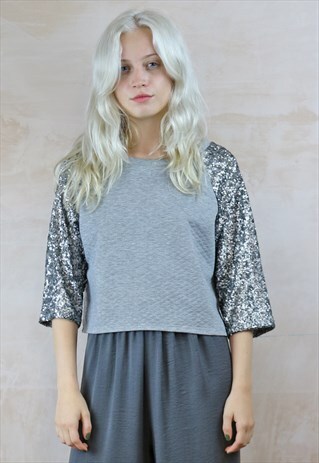 GREY QUILTED SEQUIN RAGLAN TOP