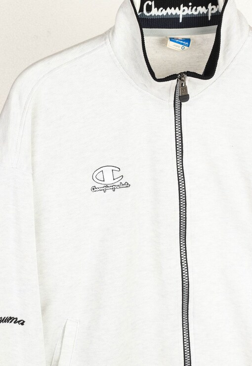 garment image