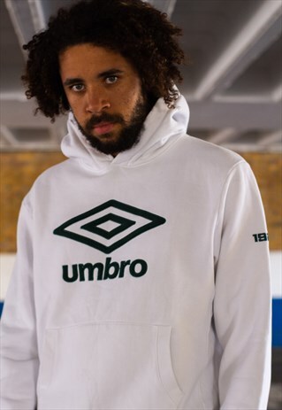 VINTAGE 00'S UMBRO SPELLOUT HOODIE IN WHITE AND BLACK