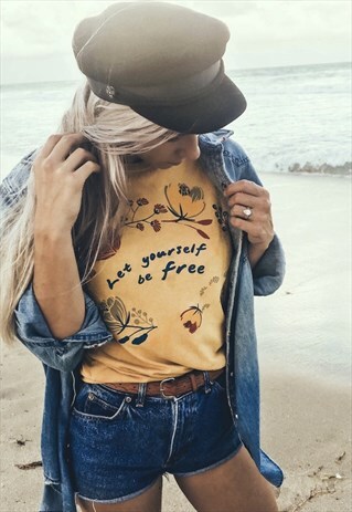LET YOURSELF BE FREE VINTAGE T-SHIRT