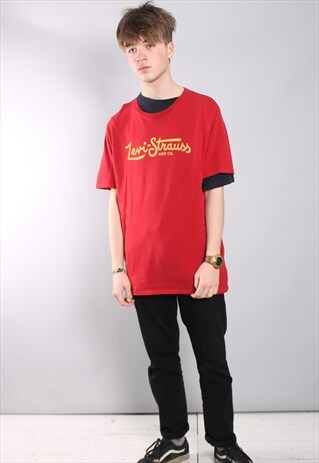 VINTAGE LEVIS T-SHIRT