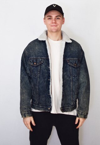 DARK BLUE SHEARLING LEVI'S JACKET