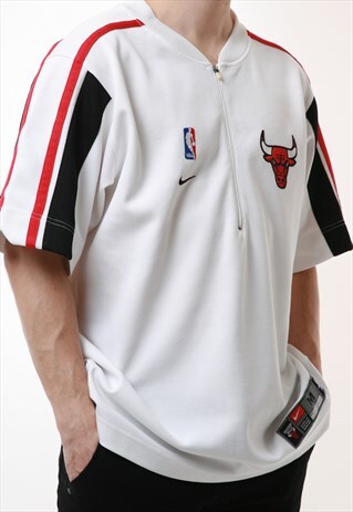 90S VINTAGE NIKE CHICAGO BULLS RARE OLDSCHOOL T-SHIRT 13583
