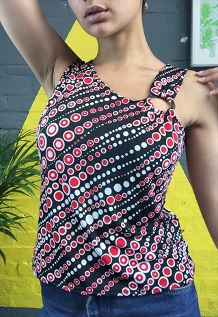 ASYMMETRICAL TOP