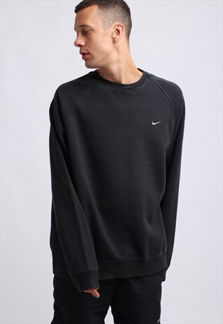 VINTAGE NIKE SWEATSHIRT